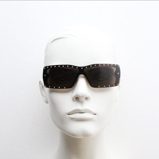 Y2K vintage shield sunglasses with diamante. Brown wrap around mini mask style with curved mono lens. 2000s unused NOS. Visor