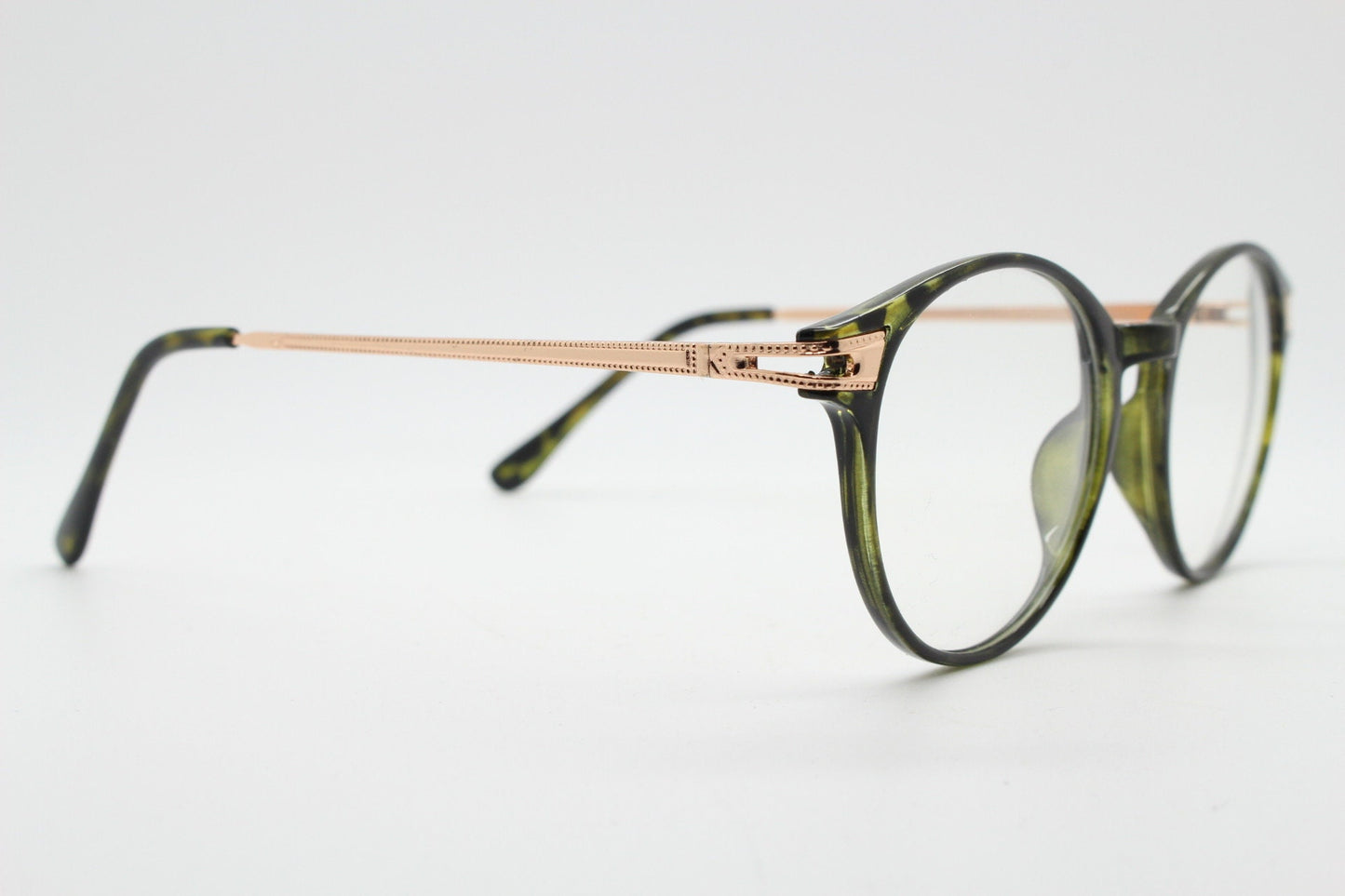 90s vintage round glasses with tortoise front and gold embossed arms. 40s, 50s style prescription optical frames. Clear lens eyeglasses. RX