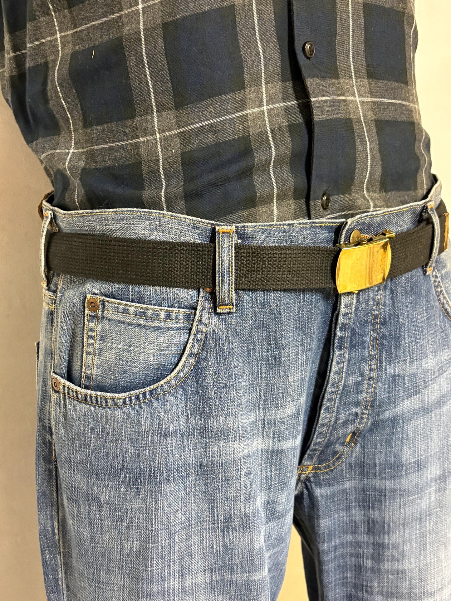 2 x bundle 80s vintage canvas army belts. One black plus one khaki green no holes format. Slide lock gold buckle. Webbing. Fully adjustable