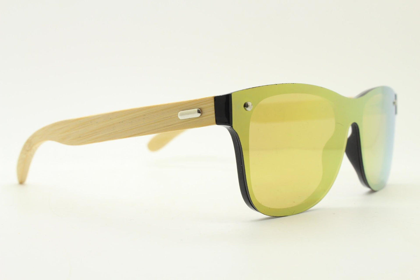 Modified wayfarer design mono lens sunglasses. Gold mirror flat front with beige real wooden arms. Unused NOS