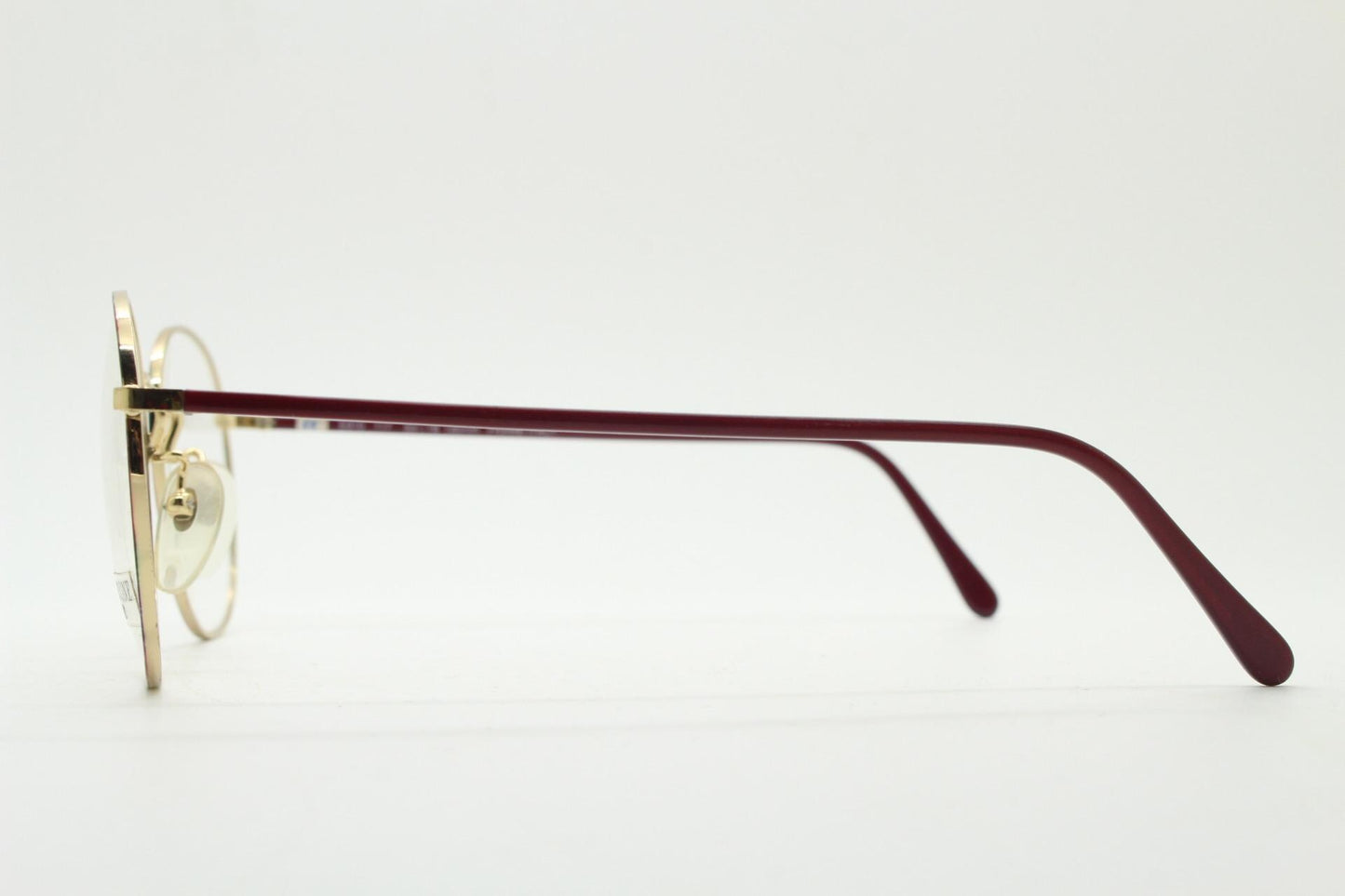 Evan Picone 80s vintage round panto metal eye glasses made in Italy. Minimal gold optical frame with red marbled pattern. Prescription. NOS