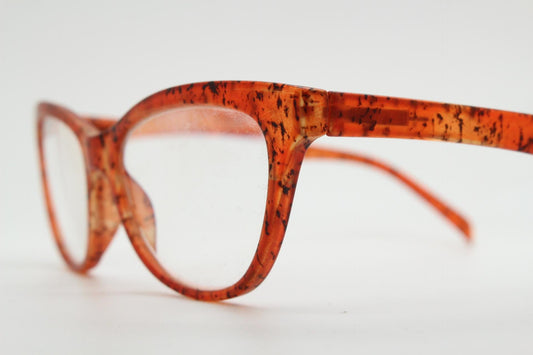 Y2K Vintage cat eye glasses. Transparent frosted cateye optical frames in speckled orange tiger pattern. Prescription. RX Spectacles