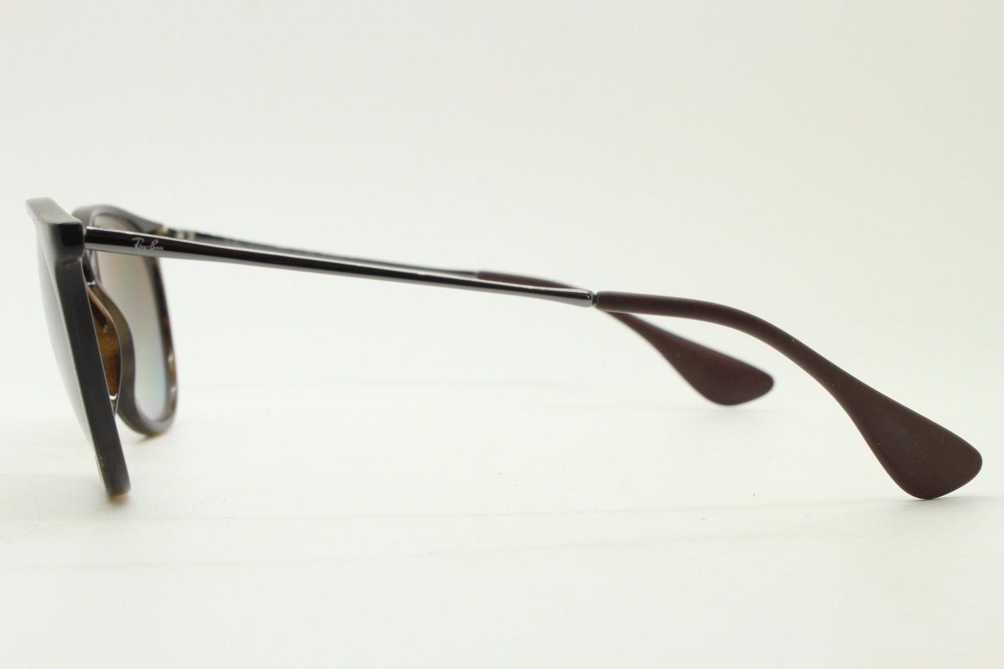 Ray Ban P horn rim sunglasses model 4171 made in Italy. Tortoise gloss lightweight frame with slim metal arms and graduating lenses. Vintage