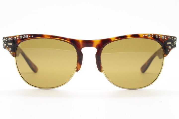 80s vintage browline diamante sunglasses. All time classic design in tortoise gloss with gold half rim and rhinestones. 50s rockabilly