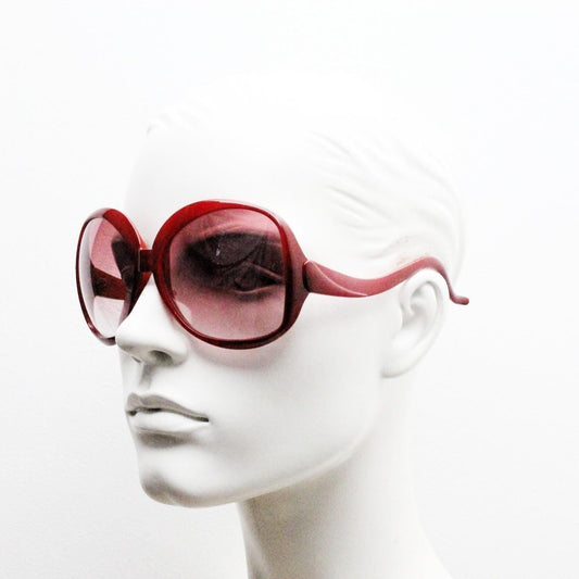 Y2k vintage oversized sunglasses. Big red bug eye frame with superb light tone pink graduating lenses. Retro 70s design. 2000s NOS