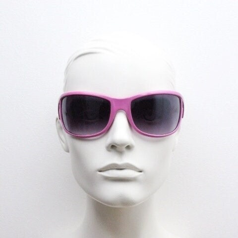 Y2K vintage visor sunglasses. Candy pink massive mask mono lens wrap around shield. Sick fashion grail. 2000s unused NOS