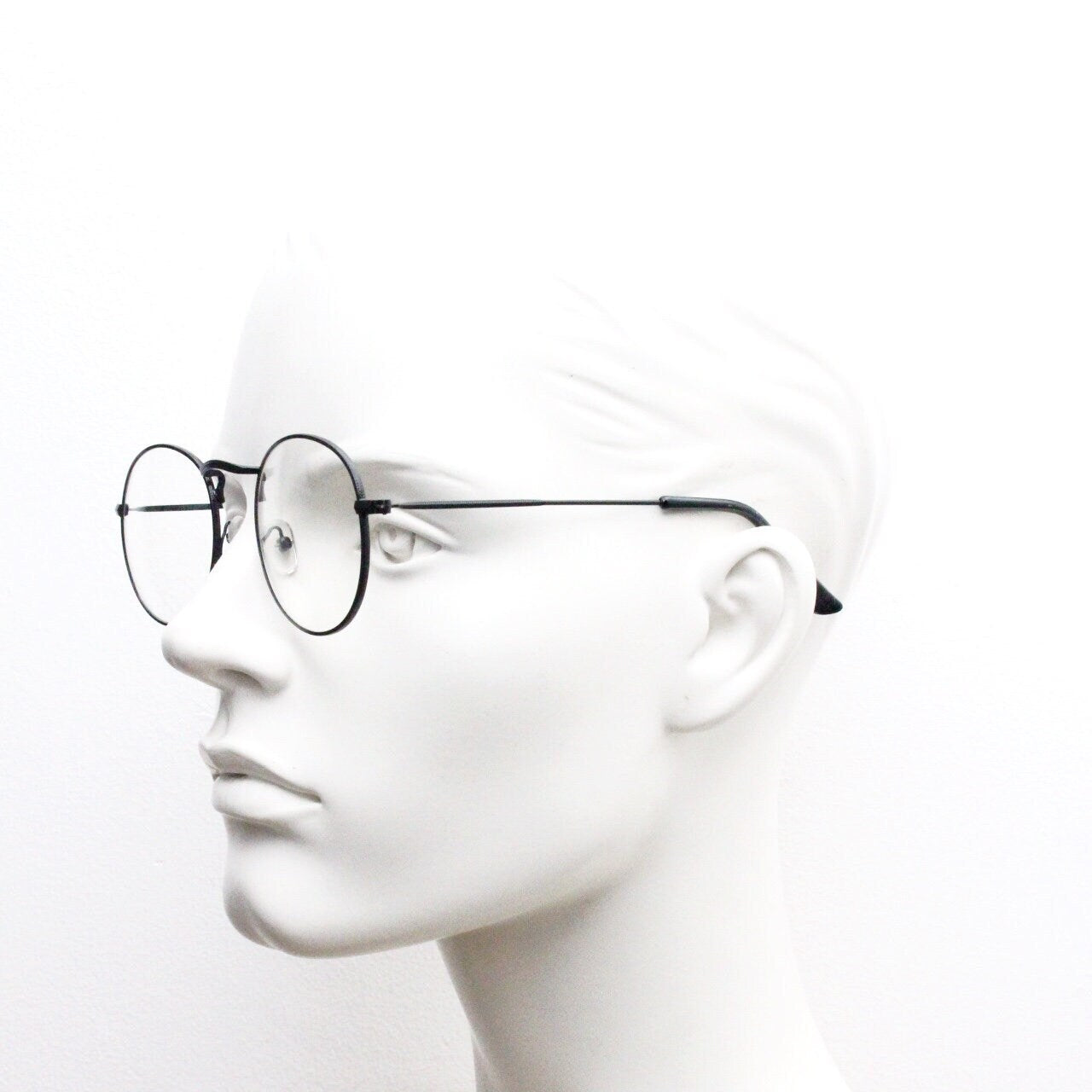 90s vintage round metal glasses. Classic 60s panto design black frame with clear lenses in excellent proportions. Unused NOS eyeglasses
