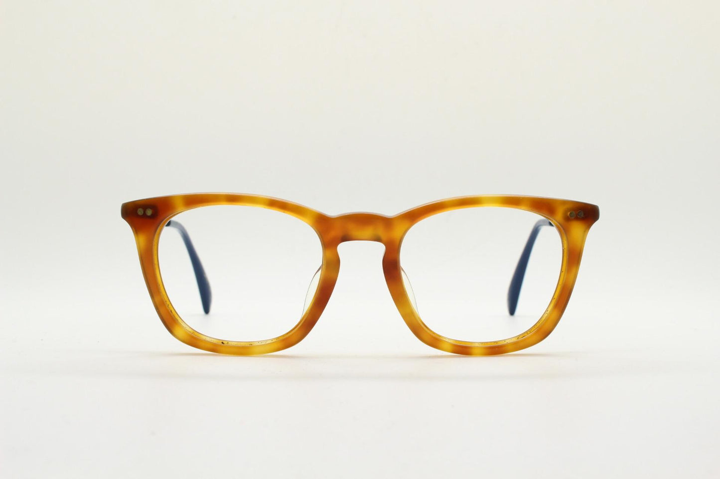 Tom's rectangular horn rim eye glasses. Classical 40s design in amber acetate with gold arms. Prescription optical frames. RX spectacles
