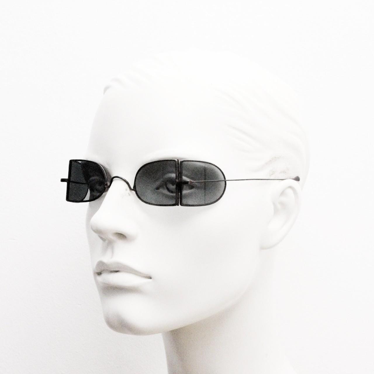 Victorian folding steel train driver sunglasses. Metal double D wire frame with  real glass lenses and side windows. Antique eyewear. VGC