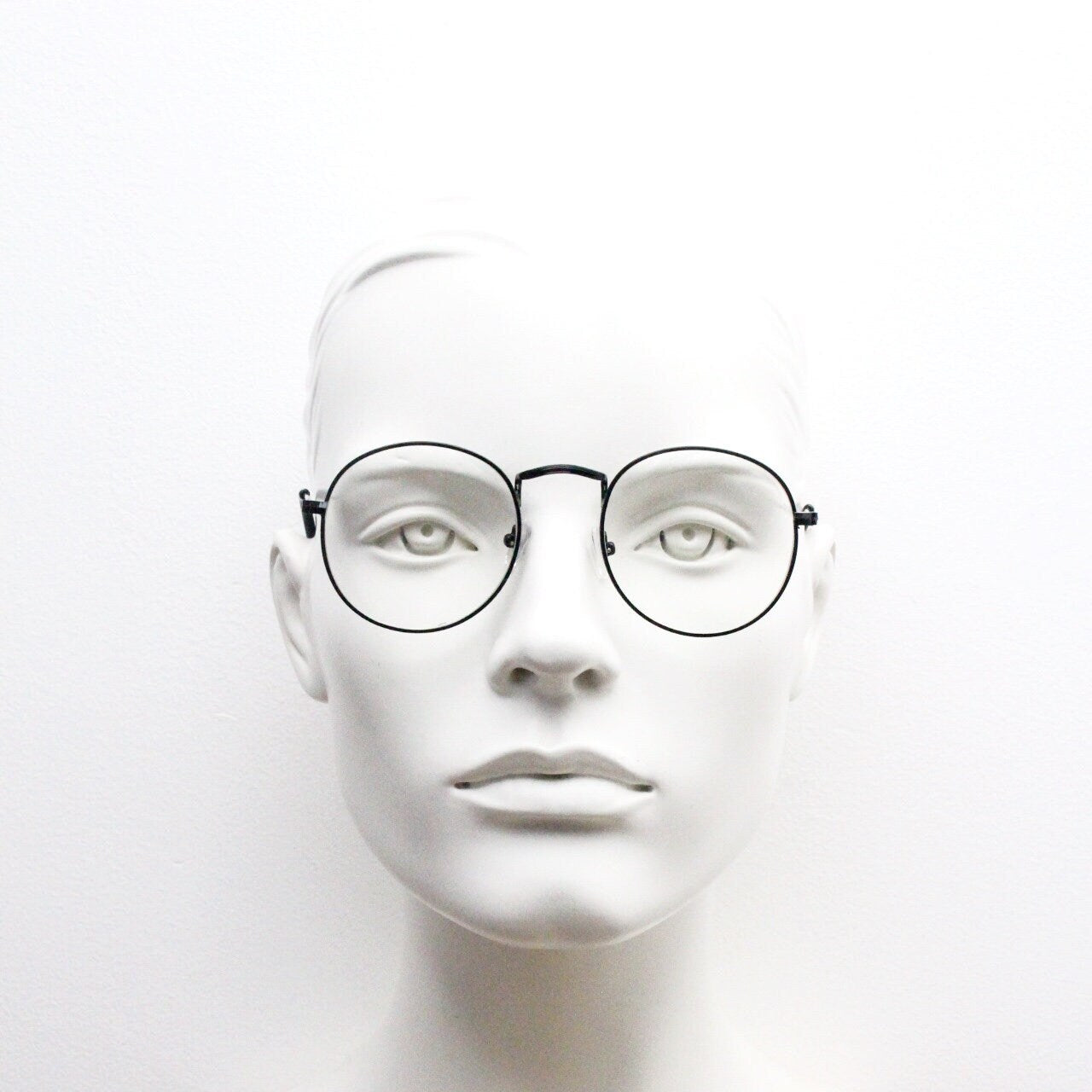 90s vintage round metal glasses. Classic 60s panto design black frame with clear lenses in excellent proportions. Unused NOS eyeglasses