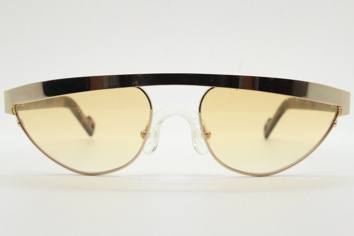 Pawaka small visor sunglasses model Limabelas Dawn made in Japan. Golden flat top brow line shield with light tone lenses. BNWT
