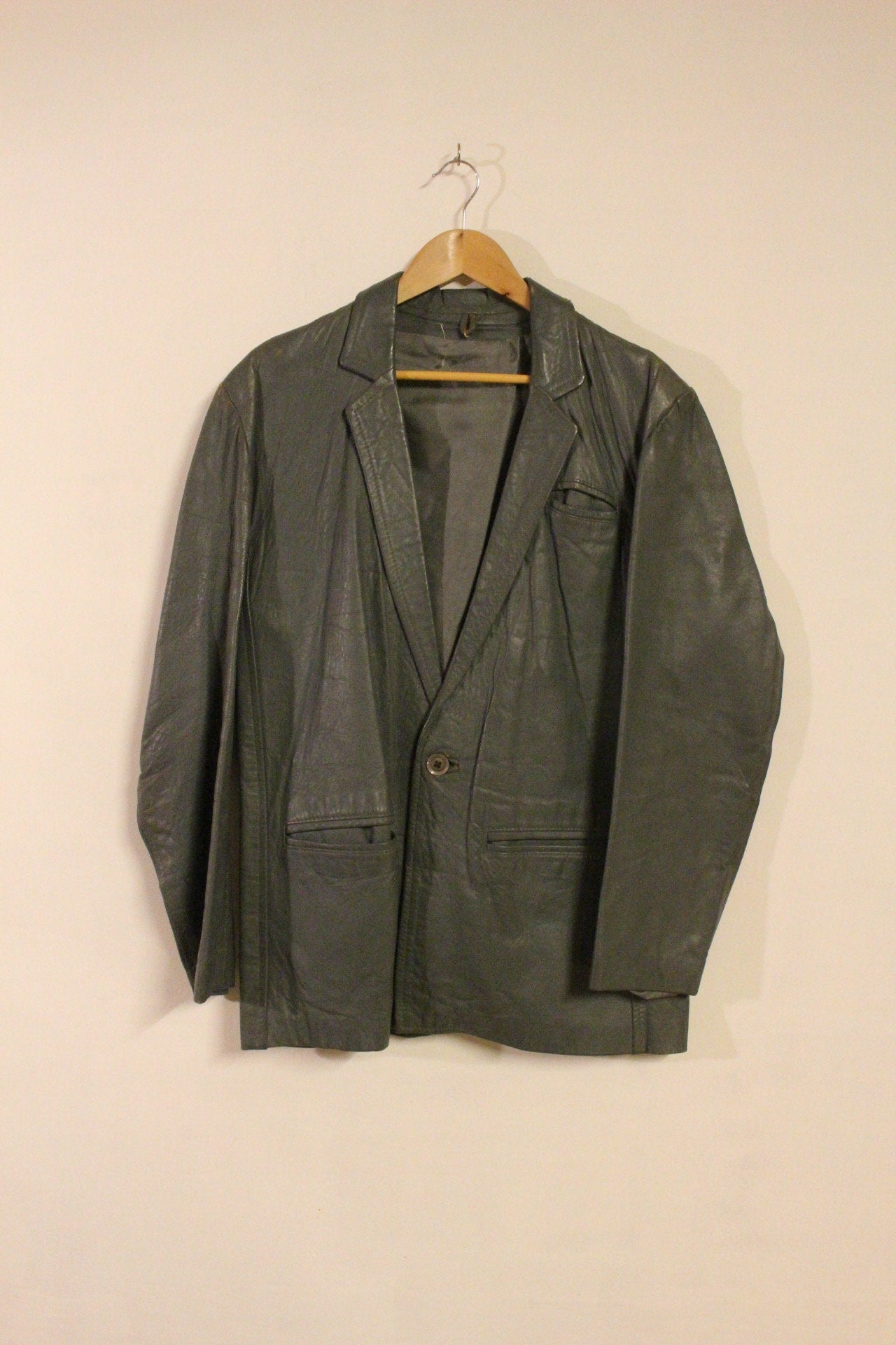 80s vintage grey genuine leather jacket. One button mens blazer design with slim lapels