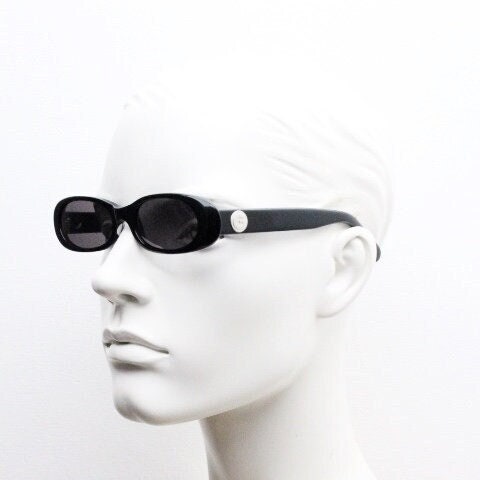 Guess vintage 90s low profile oval sunglasses. All black gloss quality acetate finish. New Old Stock