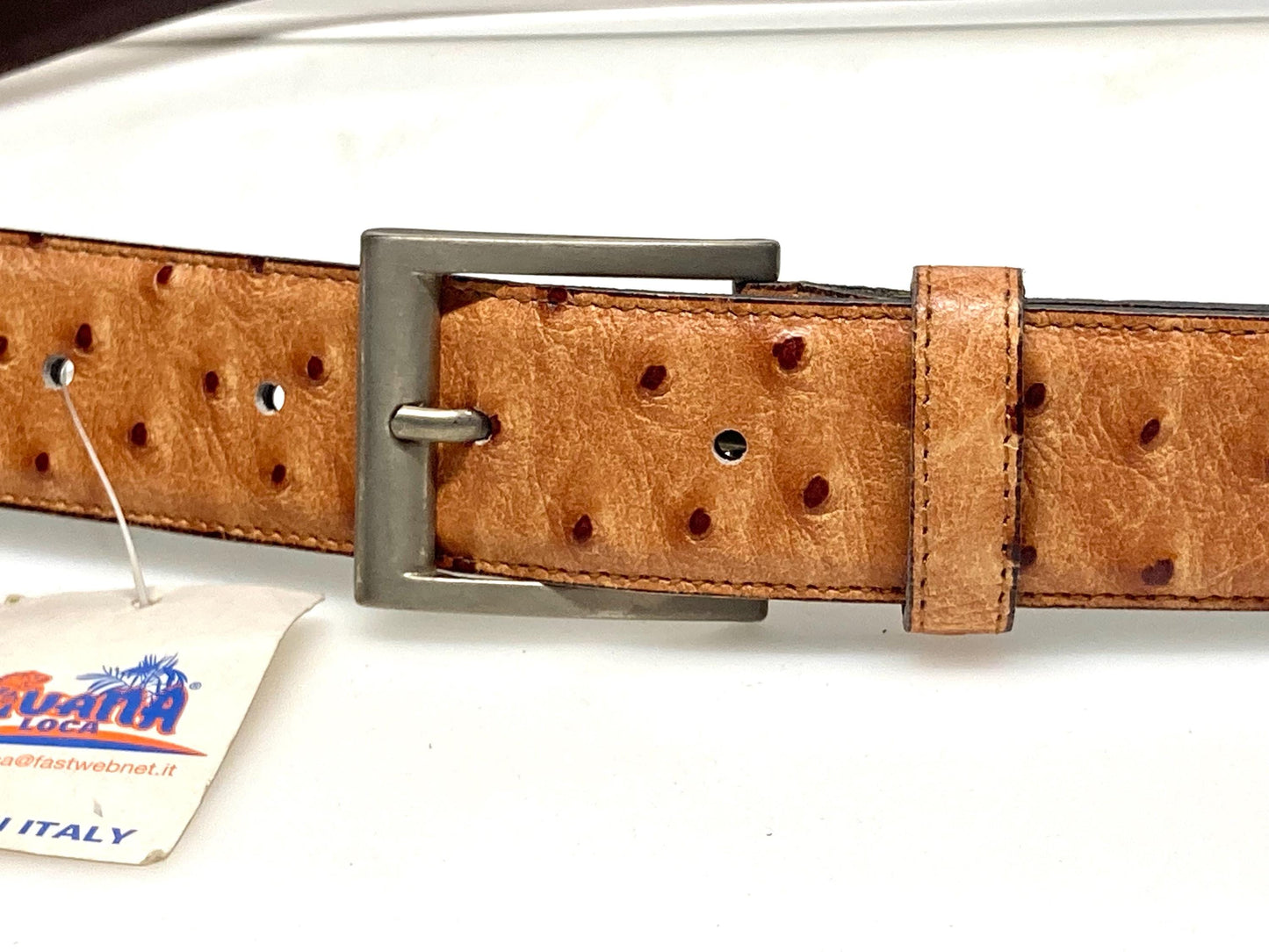 90s vintage fawn / brown genuine leather belt made in Italy by Iguana. Textured finish made to look like Ostrich. BNWT. NOS. Mens XL