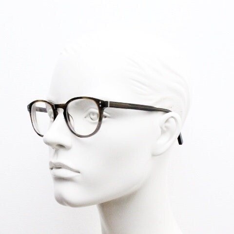 Land Rover vintage round 40s design eye glasses.Mottled brown and grey acetate optical frame with keyhole bridge. Prescription RX