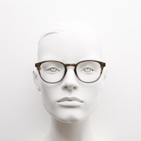 Land Rover vintage round 40s design eye glasses.Mottled brown and grey acetate optical frame with keyhole bridge. Prescription RX