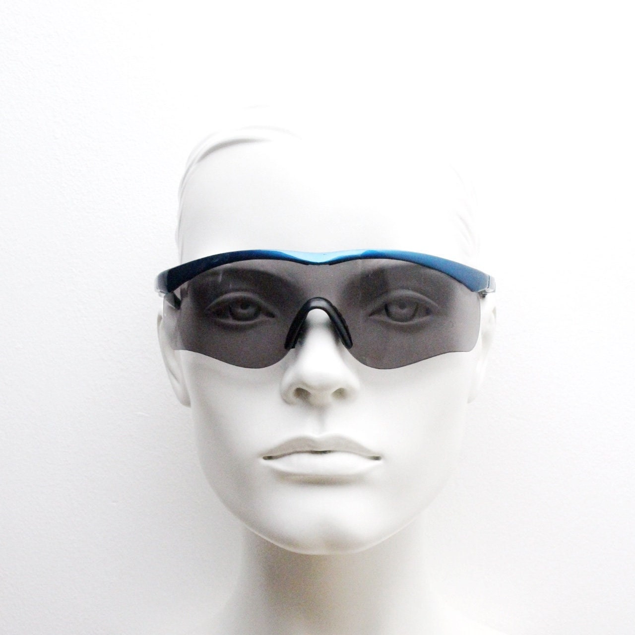 2000s vintage visor sports shield sunglasses. Blue brow line half frame with grey wraparound mono lens. Mini mask. BNWT. Y2K cycling . NOS