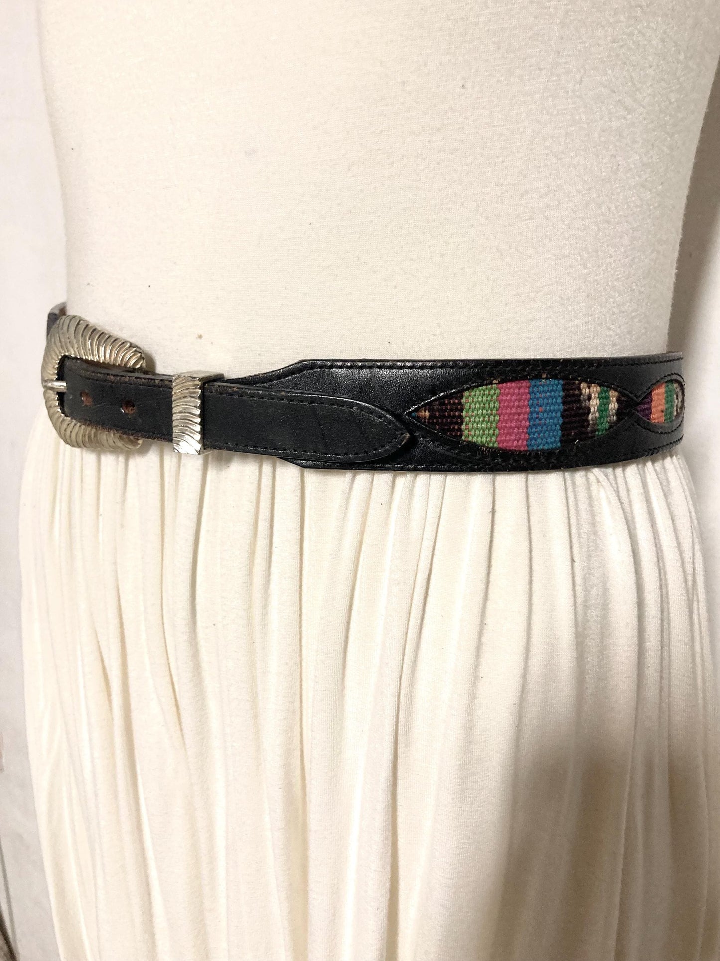 Leegin 80s vintage Silver Creek Collection Native American belt. Leather cutout overlay on tapestry backing. Changeable buckle. USA made NOS