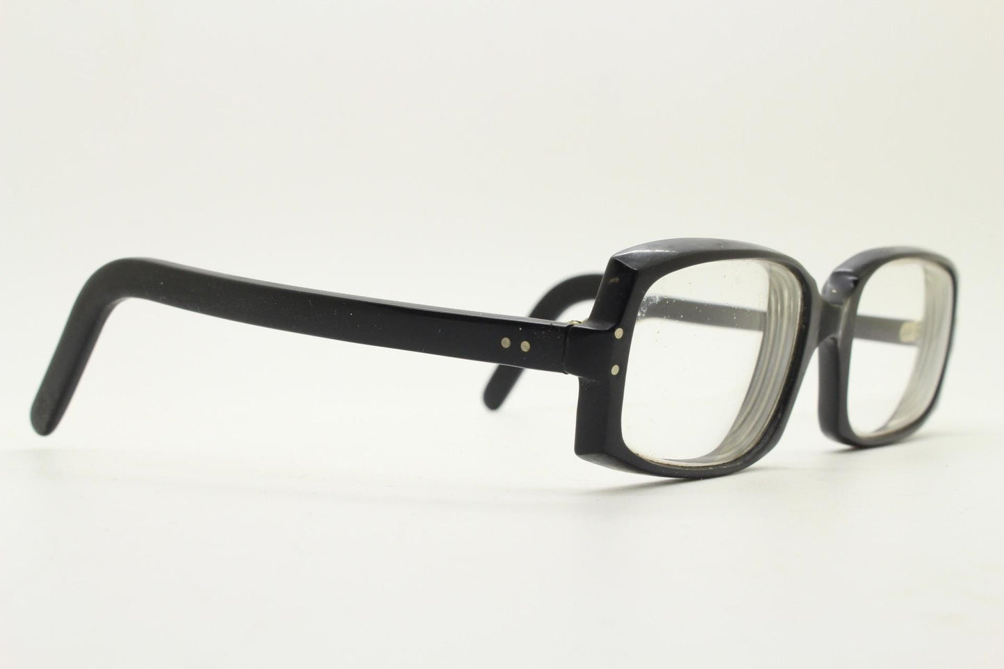 Oliver Goldsmith 60s vintage rectangular eye glasses model 94009. Black acetate optical frames. Prescription eyeglasses. RX spectacles