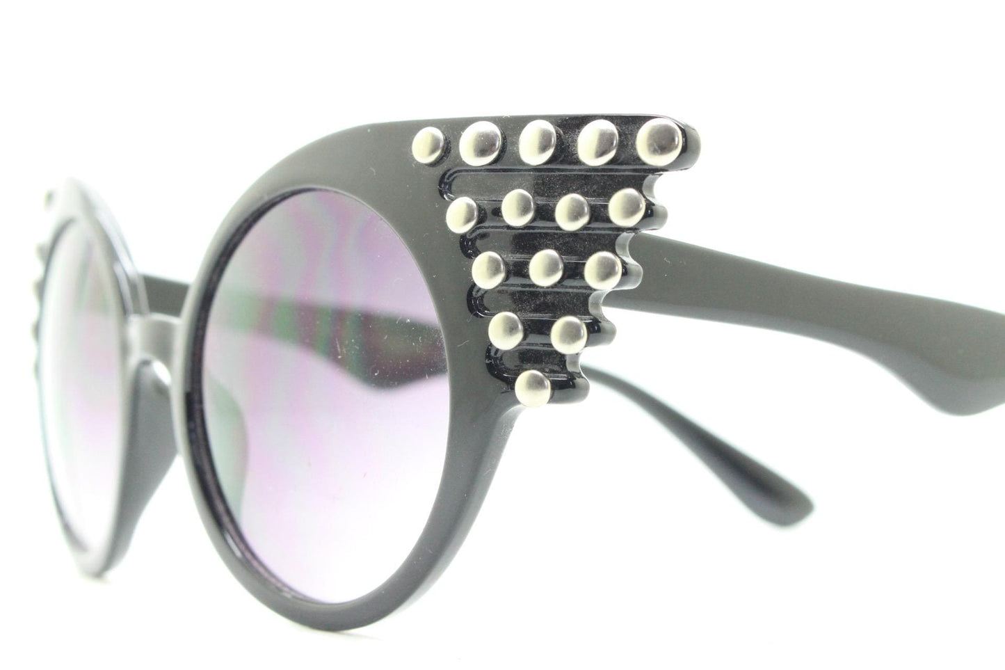 Y2K vintage dynamic feather winged cat eye sunglasses with studs. Women's black gloss dynamic sick fashion 2000s design. BNWT