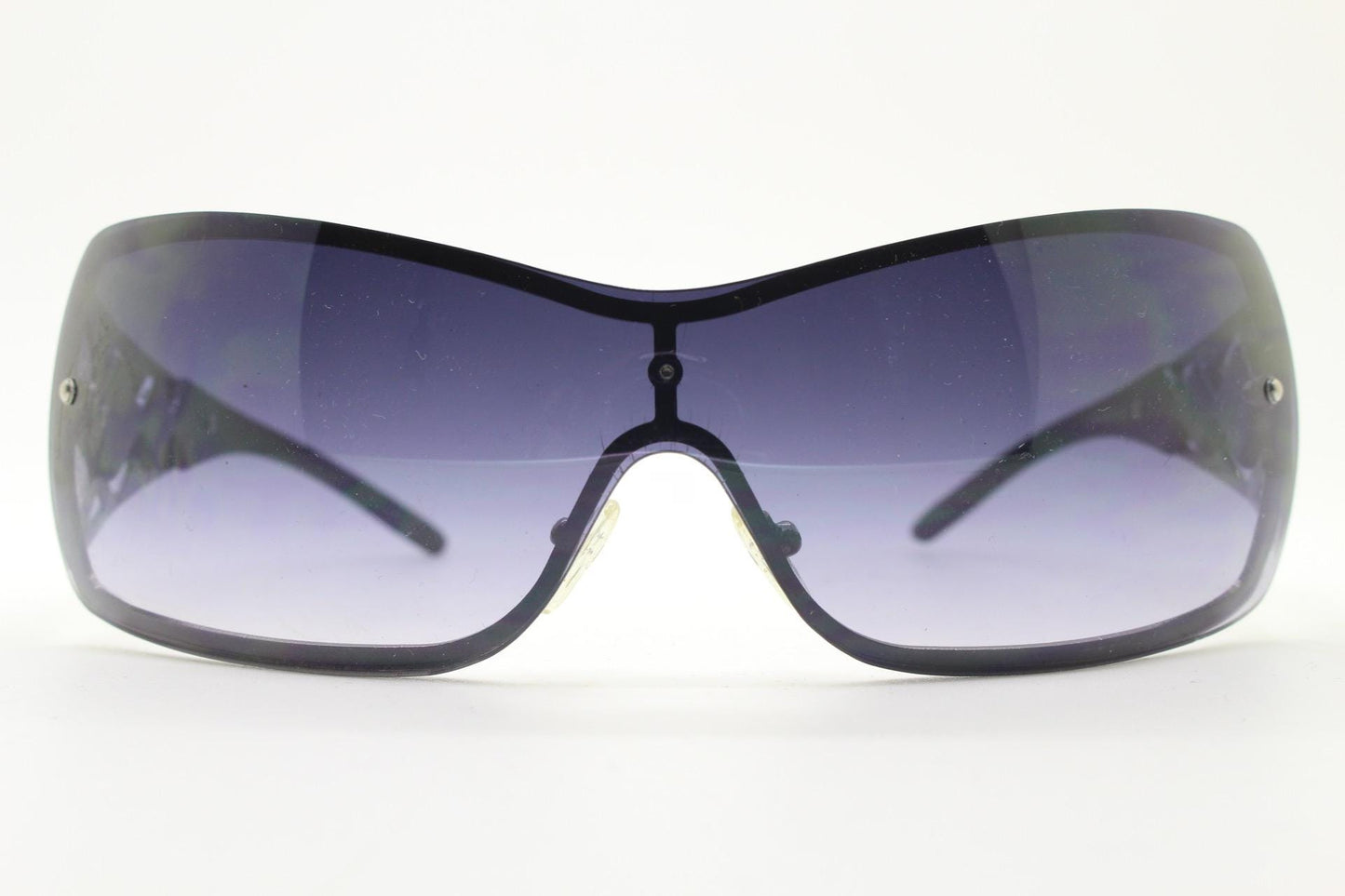 Y2K vintage visor sunglasses. 2000's grey wraparound mono lens mini mask shield design with stupendous lattice arms. Bug eye. Unworn NOS