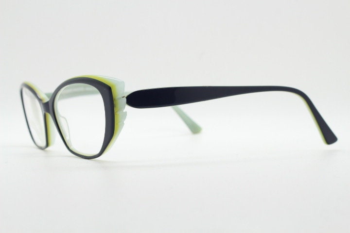 Jean Lafont Paris cat eye glasses made in France 3134. Jagged angular acetate cateye optical frames. Womens prescription eyeglasses. RX