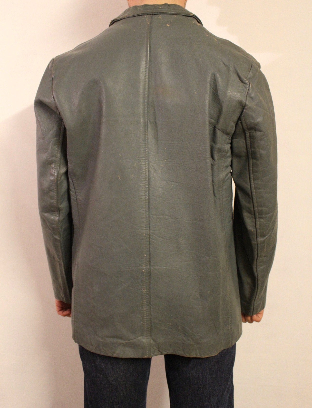 80s vintage grey genuine leather jacket. One button mens blazer design with slim lapels