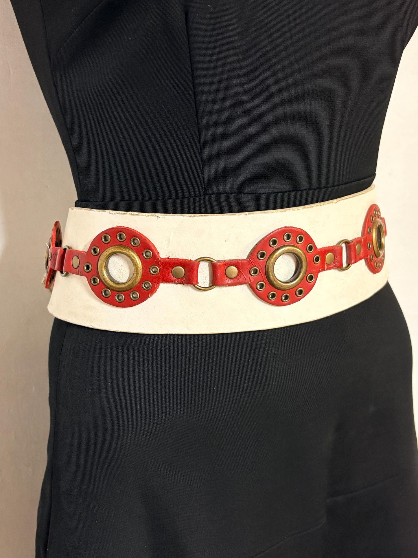 Y2K vintage womens white dress belt with red 'telephone dial' circles applique. Genuine 2000s with brass trims and buckle. NOS