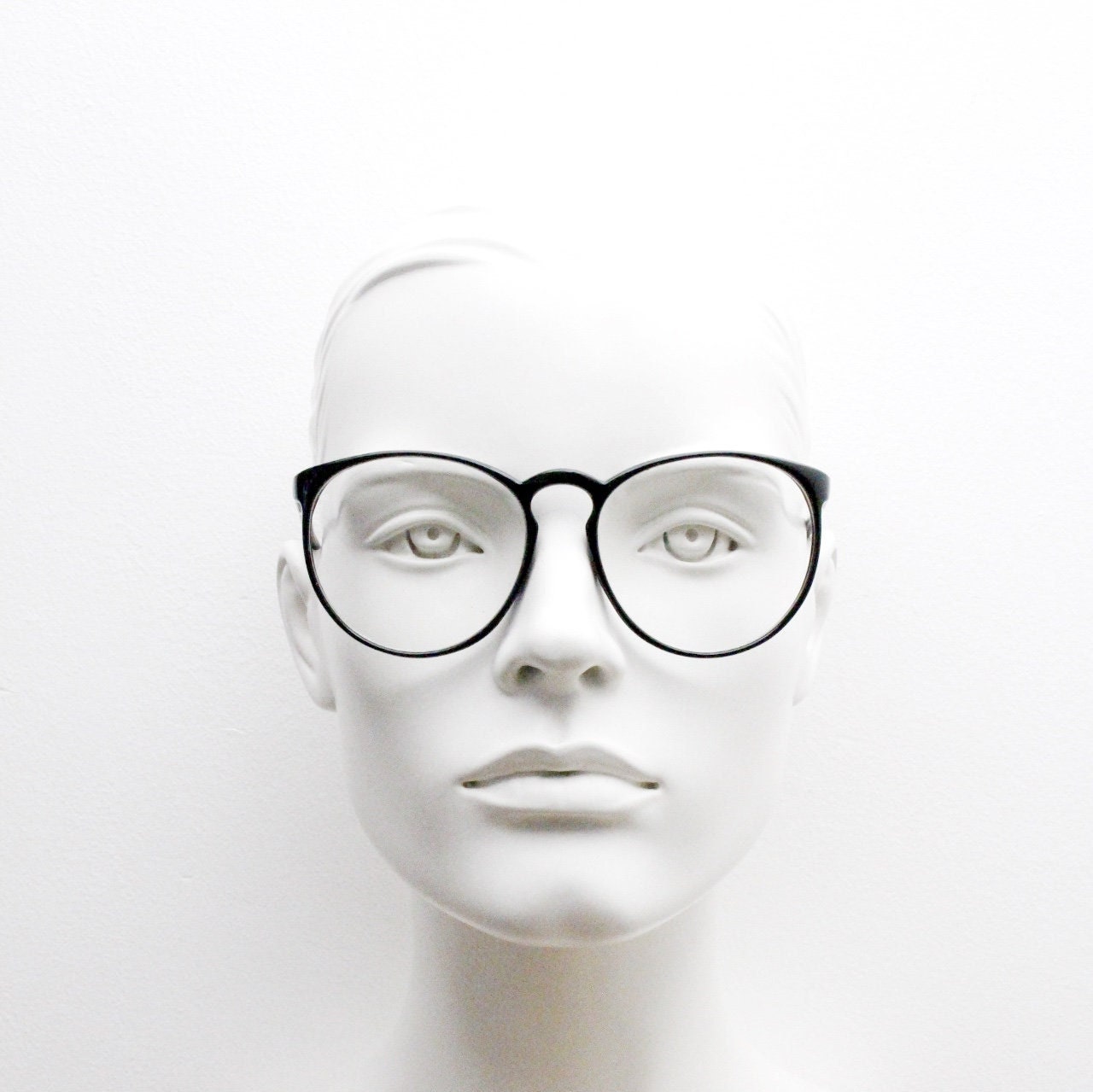 80s vintage black round glasses. Slightly oversized slim optical frames. Prescription eyeglasses with clear lens. RX spectacles