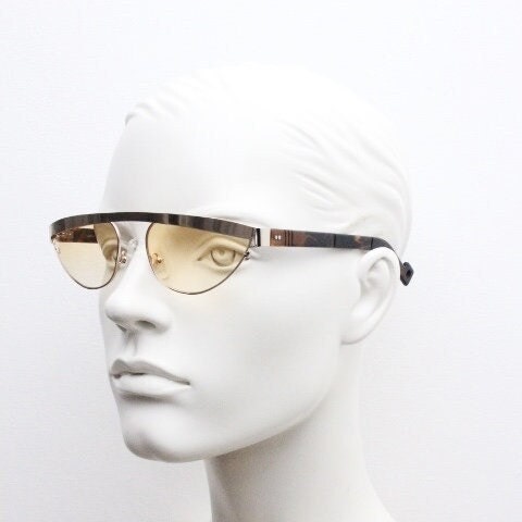 Pawaka small visor sunglasses model Limabelas Dawn made in Japan. Golden flat top brow line shield with light tone lenses. BNWT