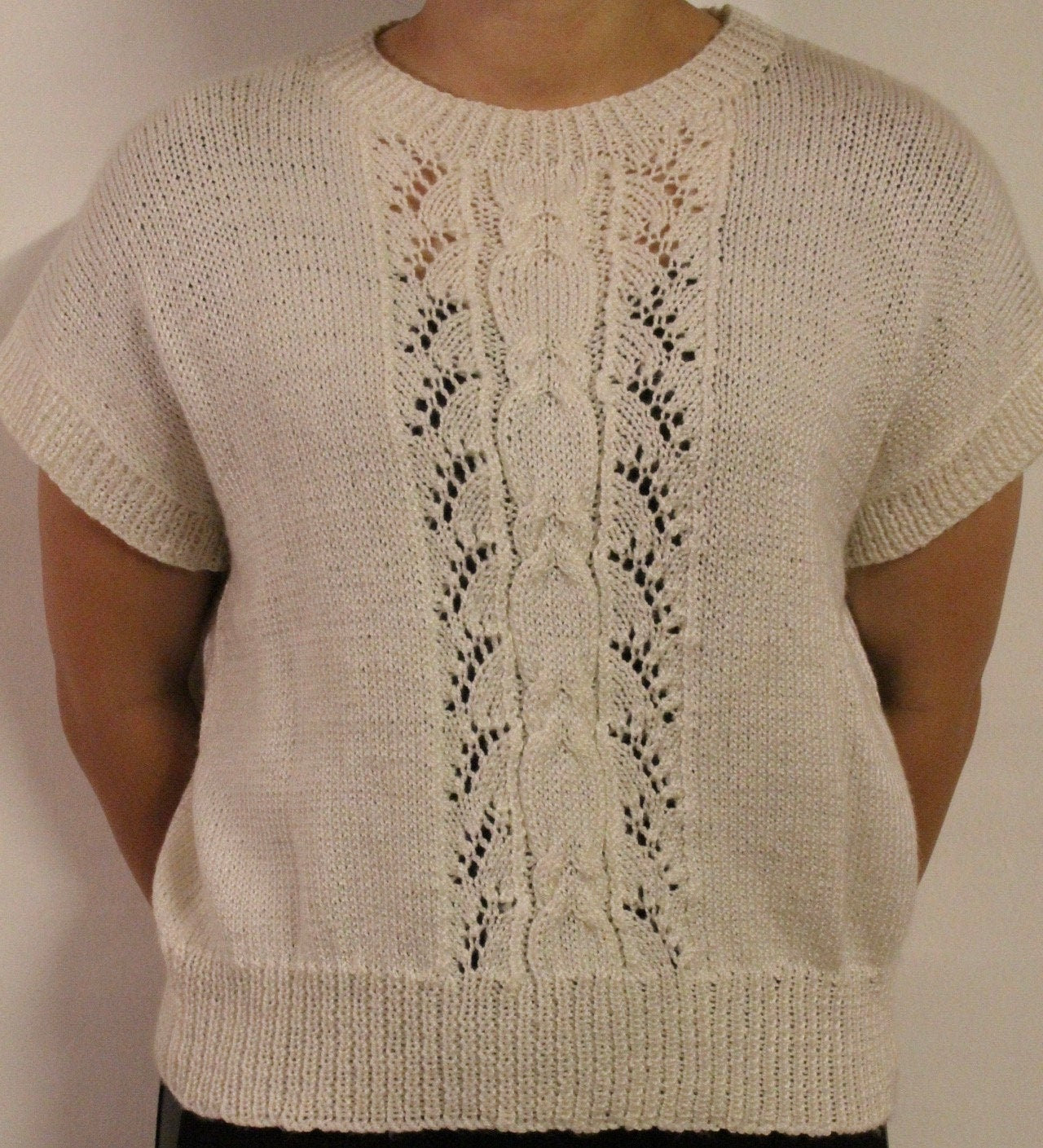 White 80s vintage crochet knit jumper. Short sleeve. Womens sweater. Knit pullover