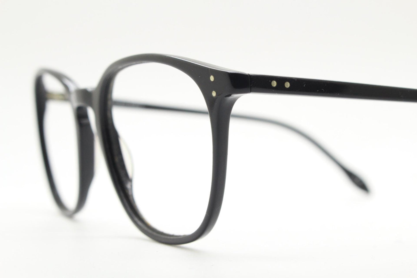London Retro rectangular eye glasses. Plain black gloss acetate optical frames with keyhole bridge. Prescription eyeglasses. RX spectacles