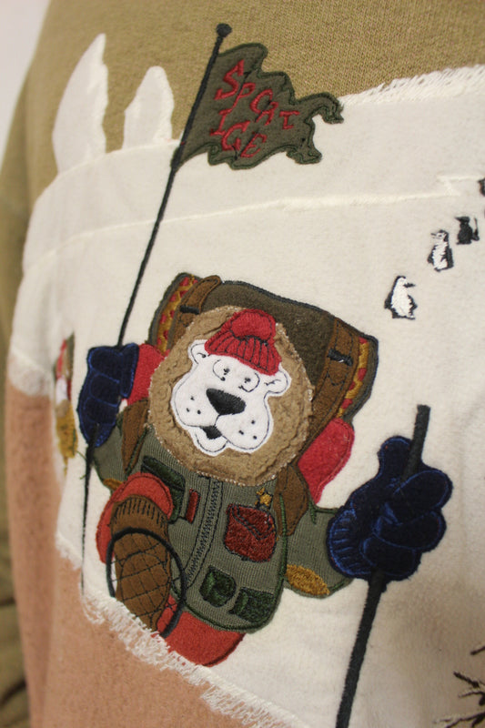 Iceberg 90s vintage oversized jumper made in Italy. 'Sport Ice' hiking snow bears applique design sweater. Beige crew neck pullover. XL