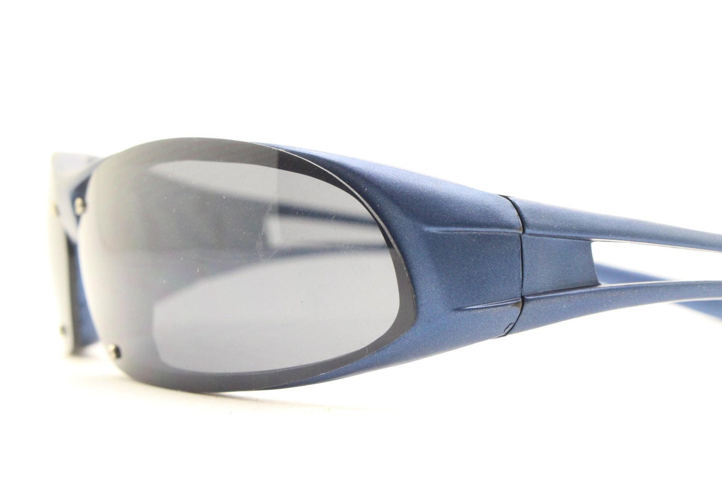 Y2k vintage shield sunglasses. Aerodynamic wrap around matt finish frame. Sport visor. Low profile rave bug eye mask. 2000's. 90s NOS