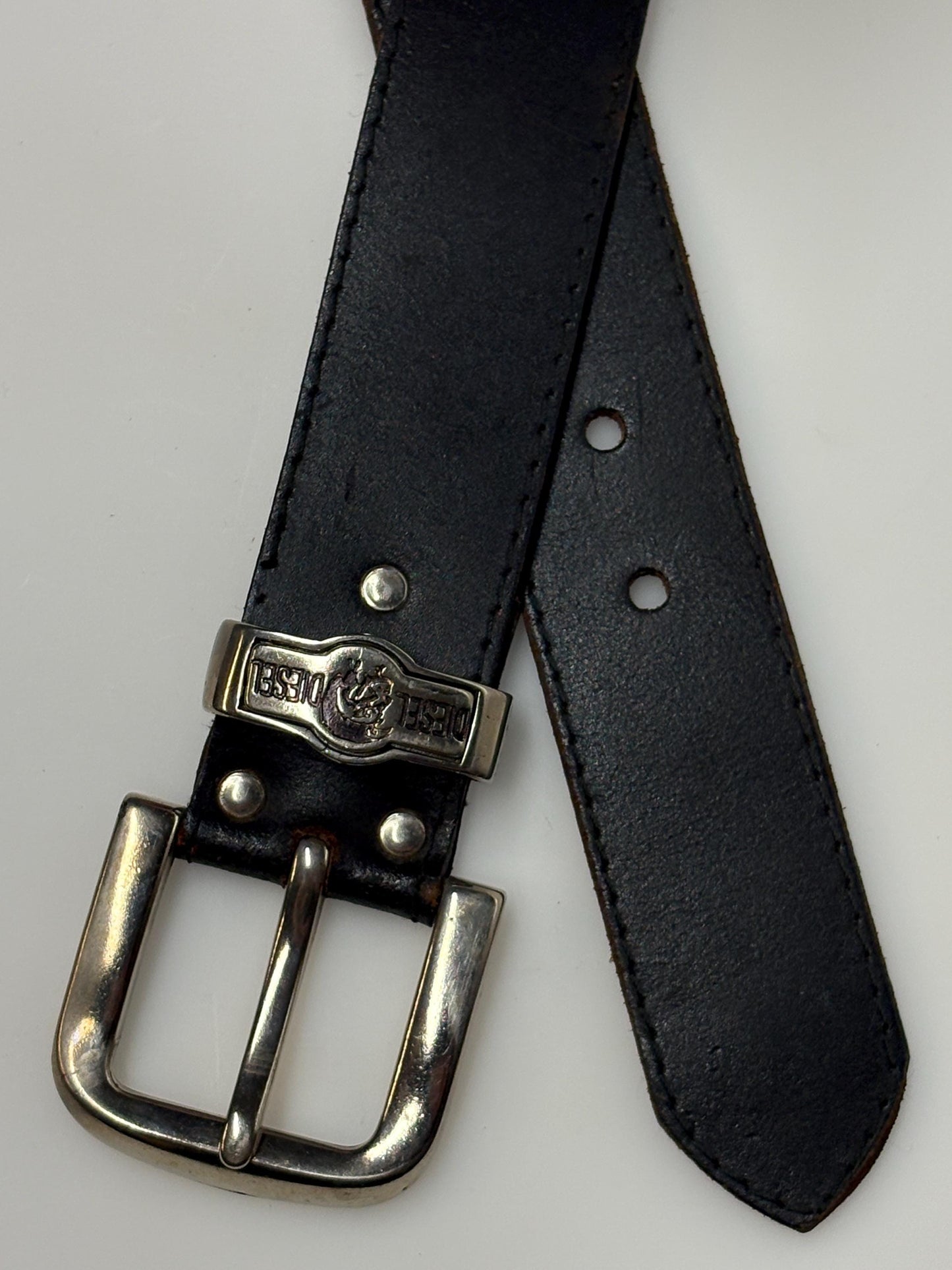 Diesel 90s vintage thick black genuine leather belt for jeans Superior quality with silver buckle and mohican crest. Single piece cowhide