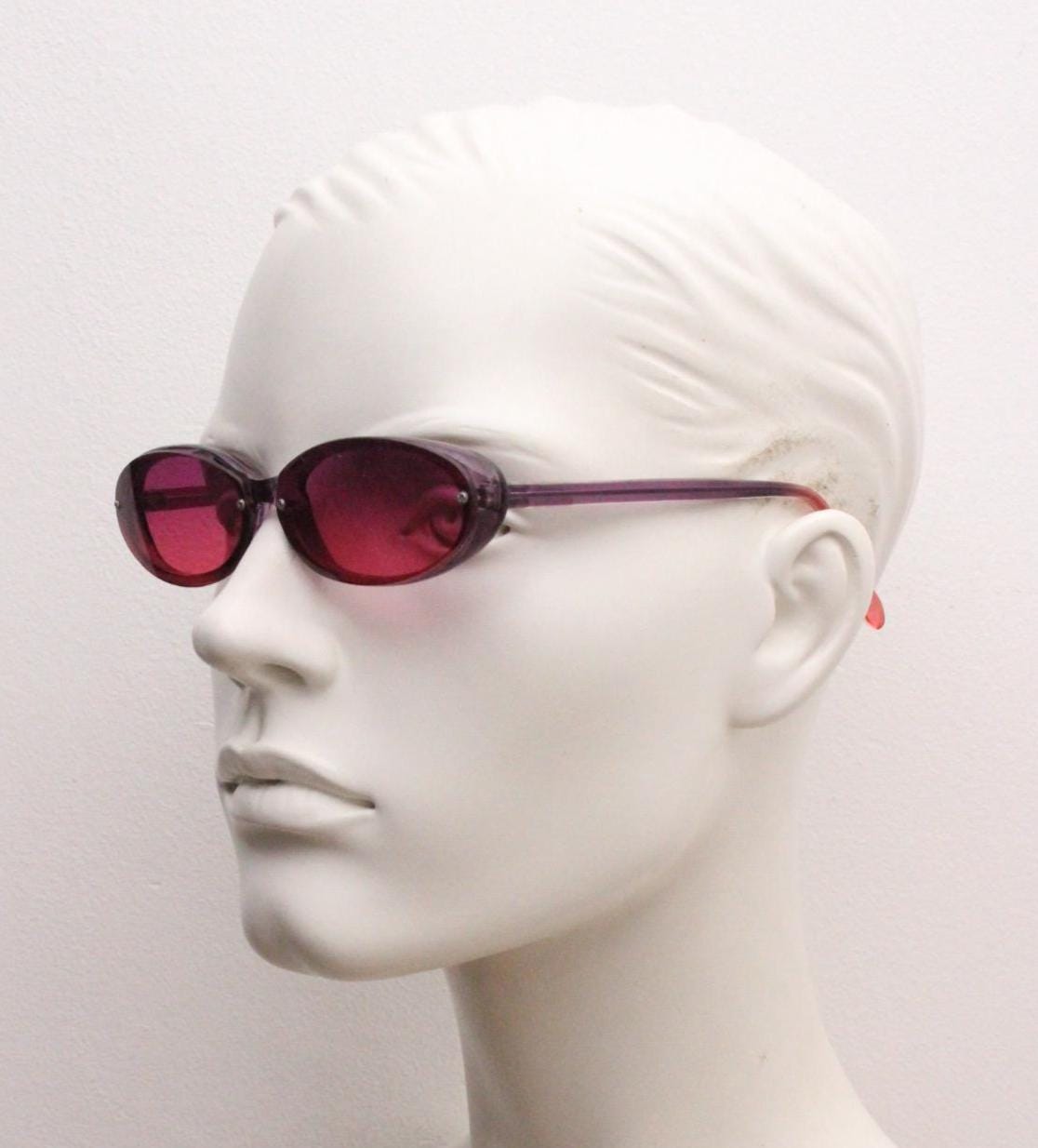 Vintage 90s oval cat eye sunglasses. Low profile Womens transparent purple frame with intense pink lenses. Rockabilly cateye. Unused NOS