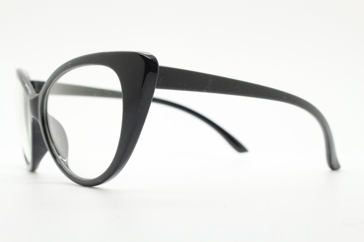 Pointed cat eye glasses. Vintage black clear lens optical frames. Y2K womens prescription eyeglasses. 50s rockabilly spectacles