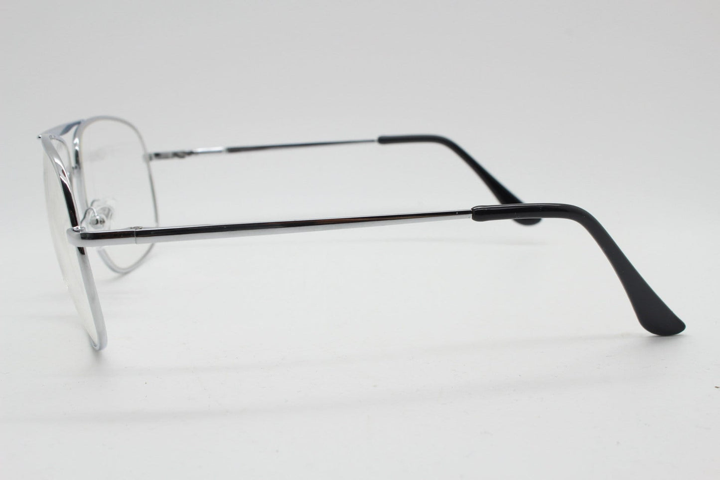 Y2K vintage square aviator glasses. Mens 70s style silver chrome frame with clear lenses. Unused NOS aviators