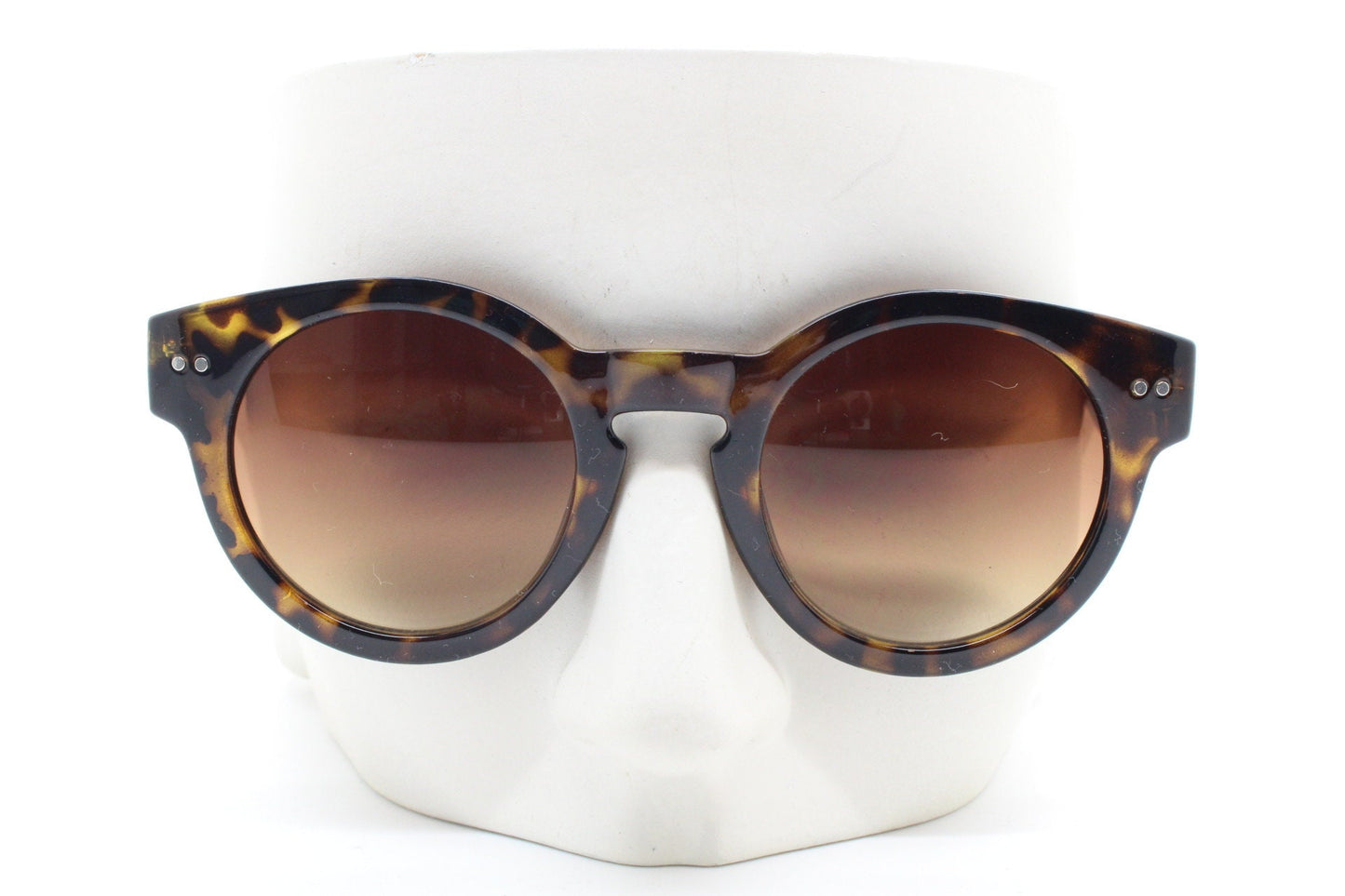 90s vintage round glasses. 30s, 20s design gloss tortoise frame with graduating lenses. BNWT.NOS