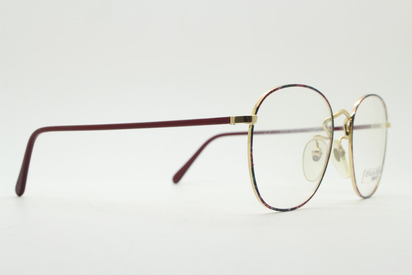 Evan Picone 80s vintage round panto metal eye glasses made in Italy. Minimal gold optical frame with red marbled pattern. Prescription. NOS