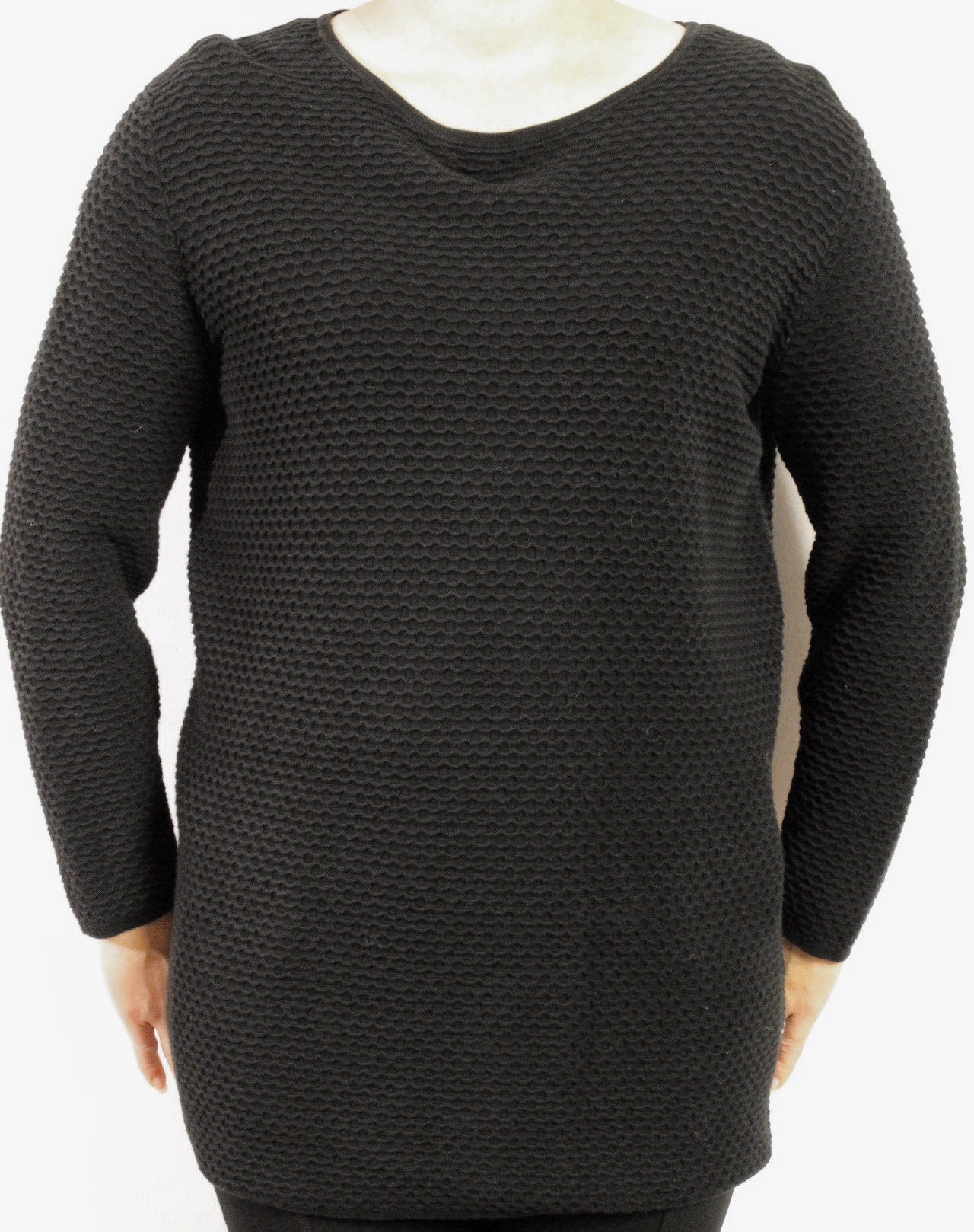 COS vintage Y2K round neck black waffle sweatshirt. Womens crew neck pullover jumper. 2000s sweater top. Long sleeve tunic dress