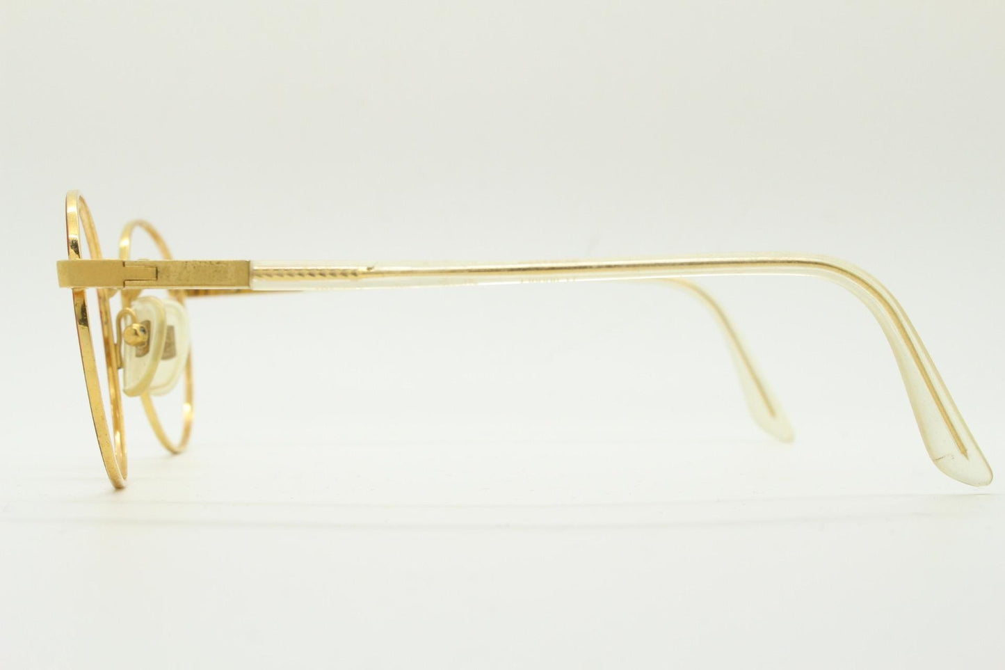 Lozza 90s vintage round panto eye glasses hand made in Italy. Bright metallic red and gold optical frames. Prescription eyeglasses. RX