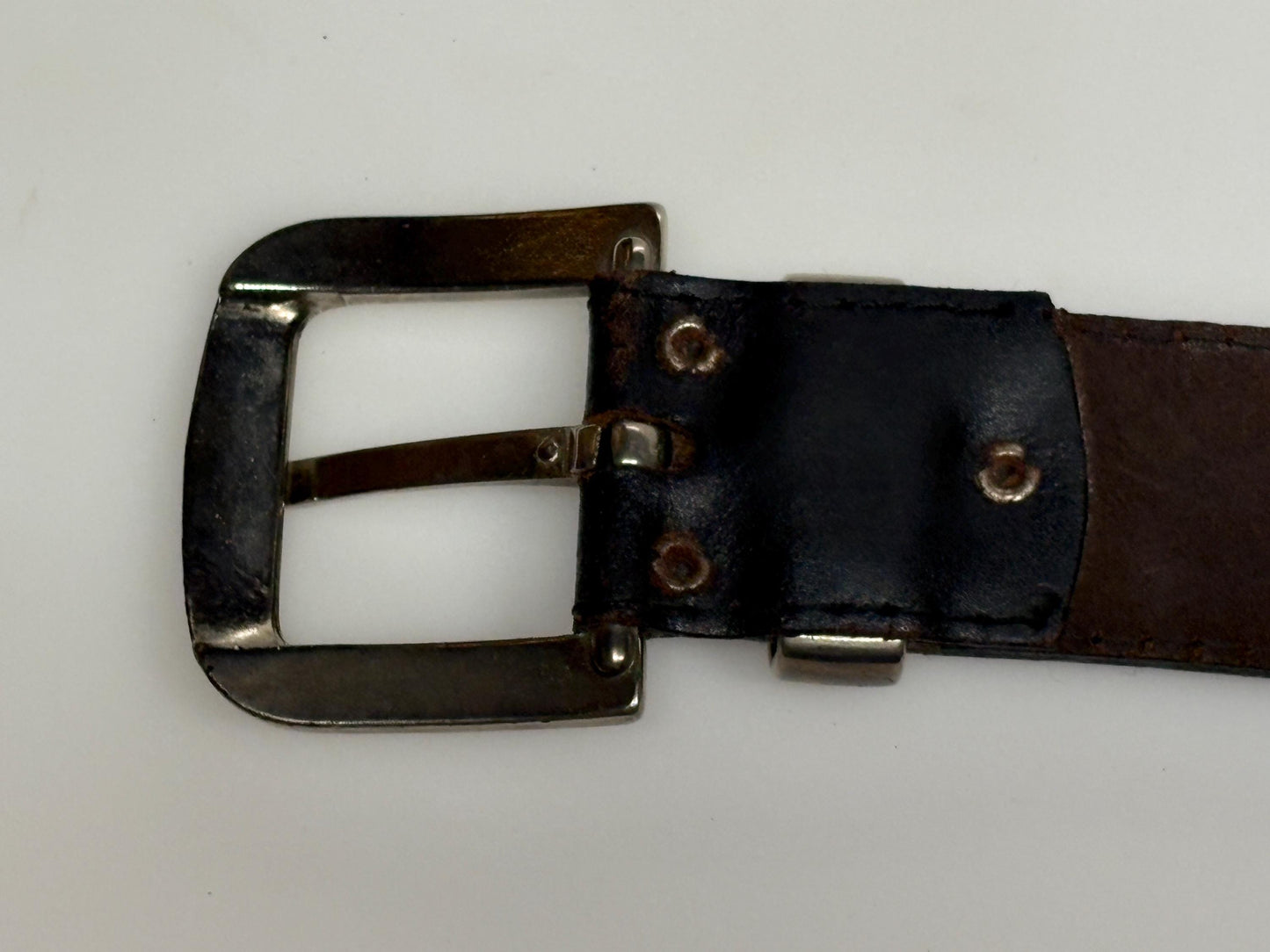Diesel 90s vintage thick black genuine leather belt for jeans Superior quality with silver buckle and mohican crest. Single piece cowhide