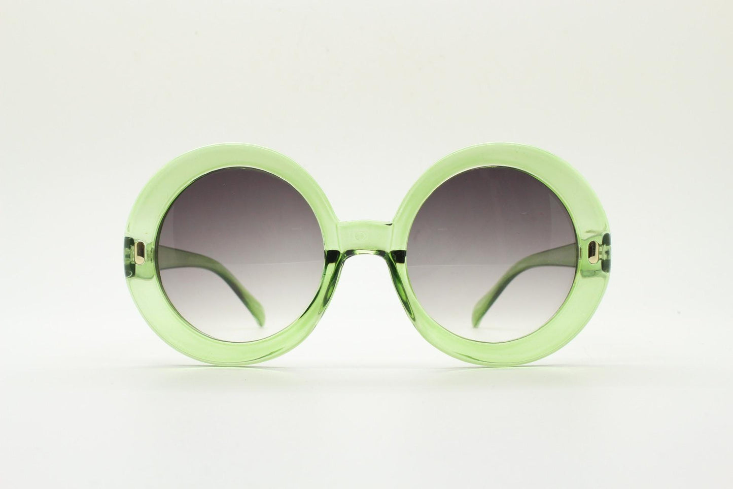 Y2k vintage oversized round green sunglasses. Women's big 60s mod design transparent frame with smoky black gradient lenses. Unused BNWT