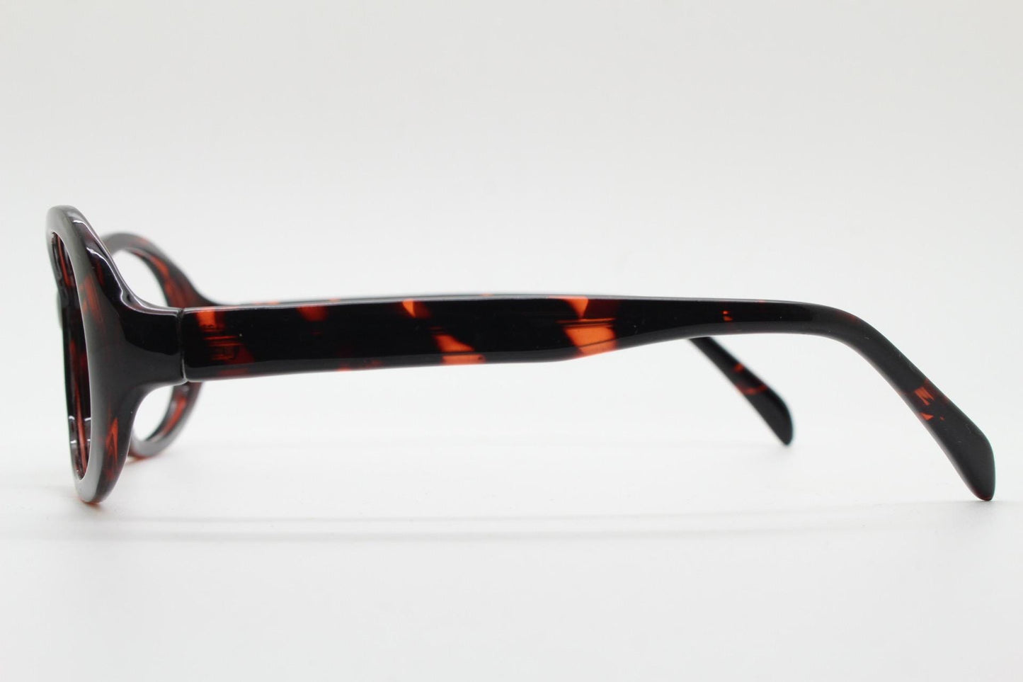 80s vintage oval eye glasses. Tasteful and effective simple design in dark tortoise. Optical frames. Prescription. RX spectacles. NOS