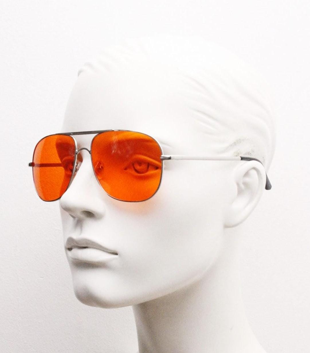 Y2K vintage square aviator sunglasses. Silver chrome metal frame 70s design aviators with intense red lenses. 2000s. Unused NOS