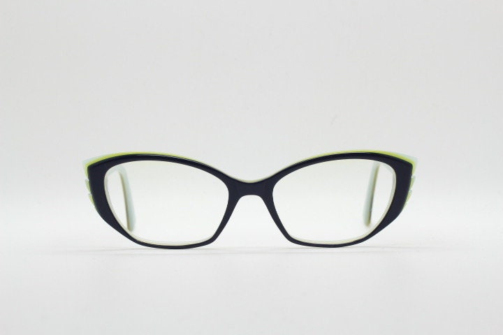Jean Lafont Paris cat eye glasses made in France 3134. Jagged angular acetate cateye optical frames. Womens prescription eyeglasses. RX