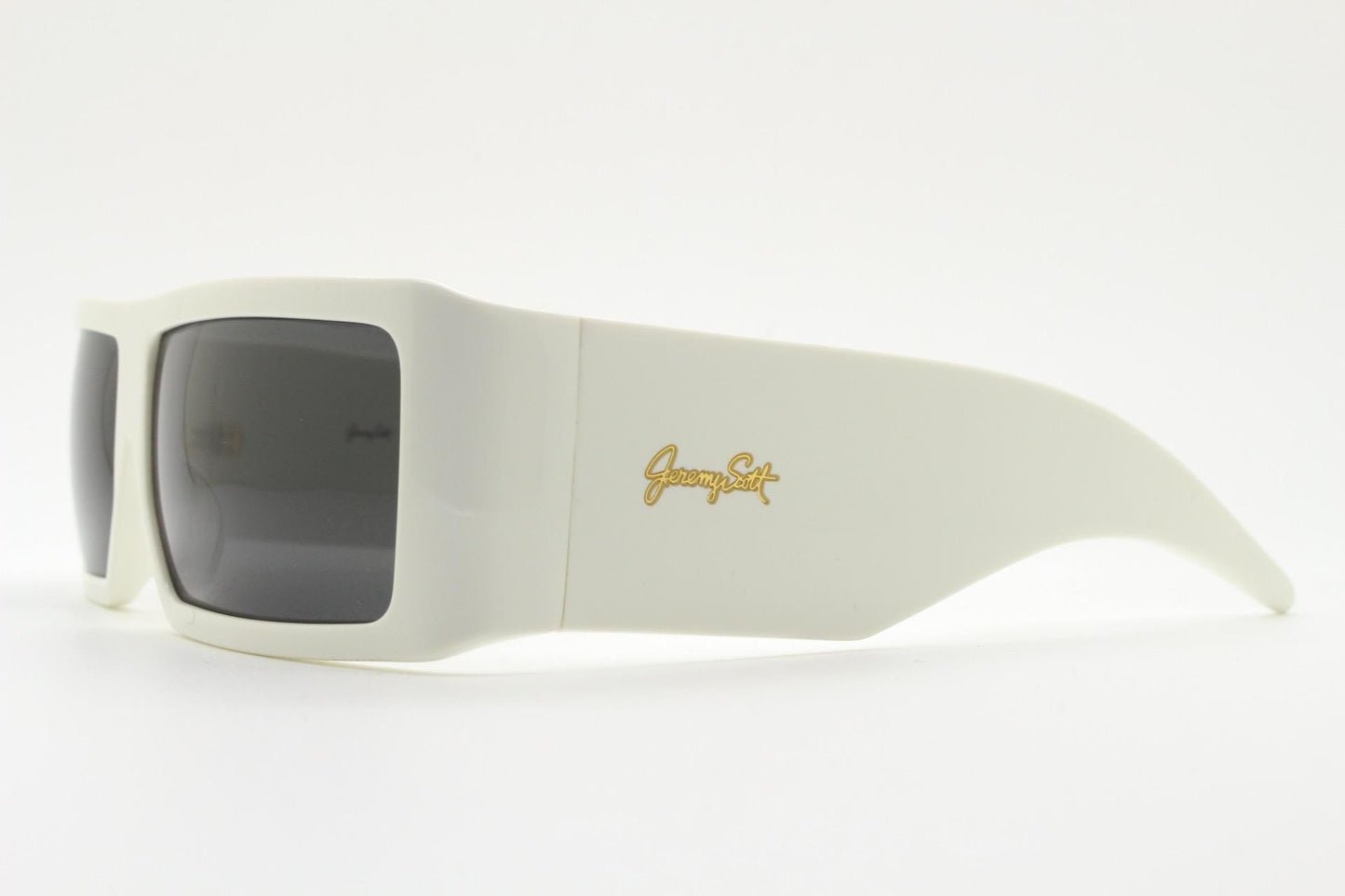 Jeremy Scott by Linda Farrow square sunglasses. Substantial ice white acetate frame with full height arms. Gallery Projects Vintage. NOS