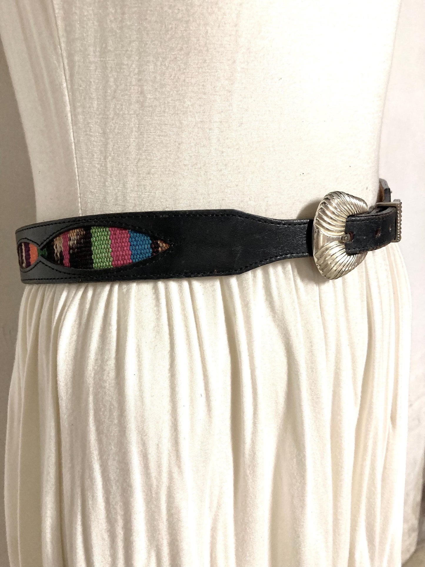 Leegin 80s vintage Silver Creek Collection Native American belt. Leather cutout overlay on tapestry backing. Changeable buckle. USA made NOS