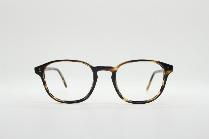 Oliver peoples keyhole bridge eye glasses hand made in Italy. Tortoise 40s design acetate optical frame. Prescription eyeglasses. Spectacles